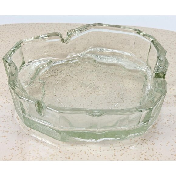 Vintage Iceberg ashtray, freeform clear glass, Scandinavian style catch-all - Picture 2 of 10